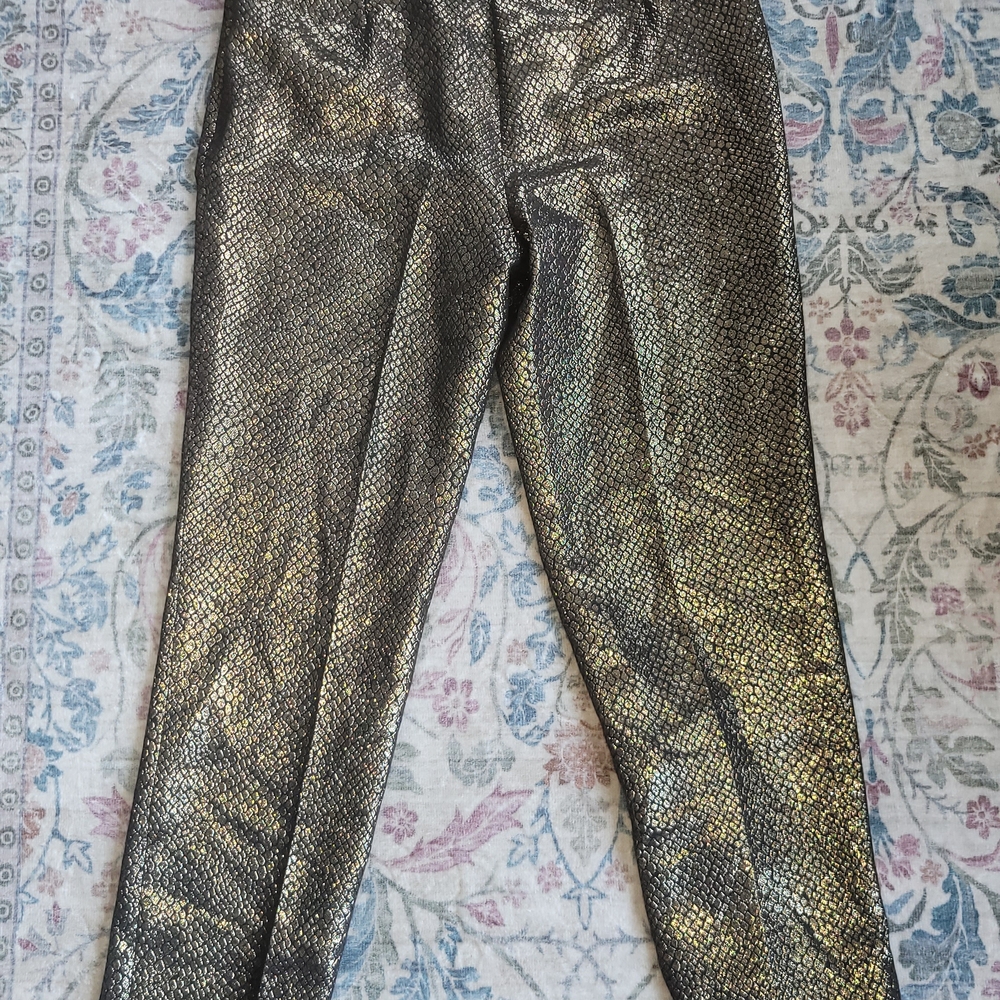Anne Klein Shimmering Black and Gold Snake Skin Print Metallic Pants - Picture 5 of 8